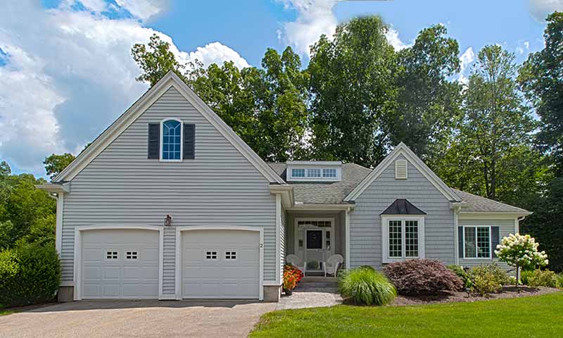 The Tracey, ranch-style home with bonus room option above garage.